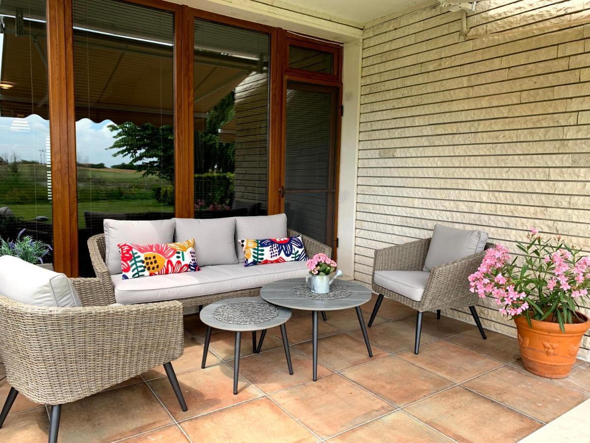 Lighthouse Golf Private Villa Lake View Balchik Bagian luar foto