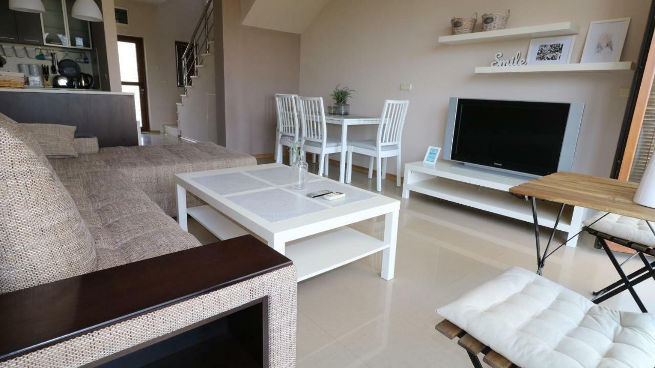 Lighthouse Golf Private Villa Lake View Balchik Bagian luar foto